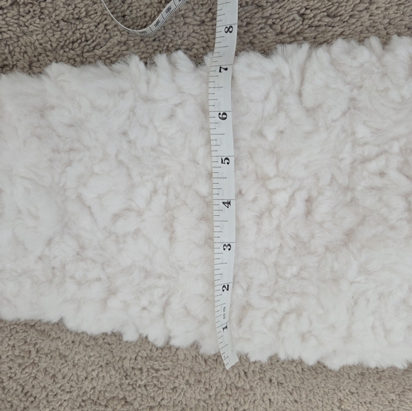 New With Tags! Elie Tahari Faux Fur White Coat Size Small - Picture 7 of 10